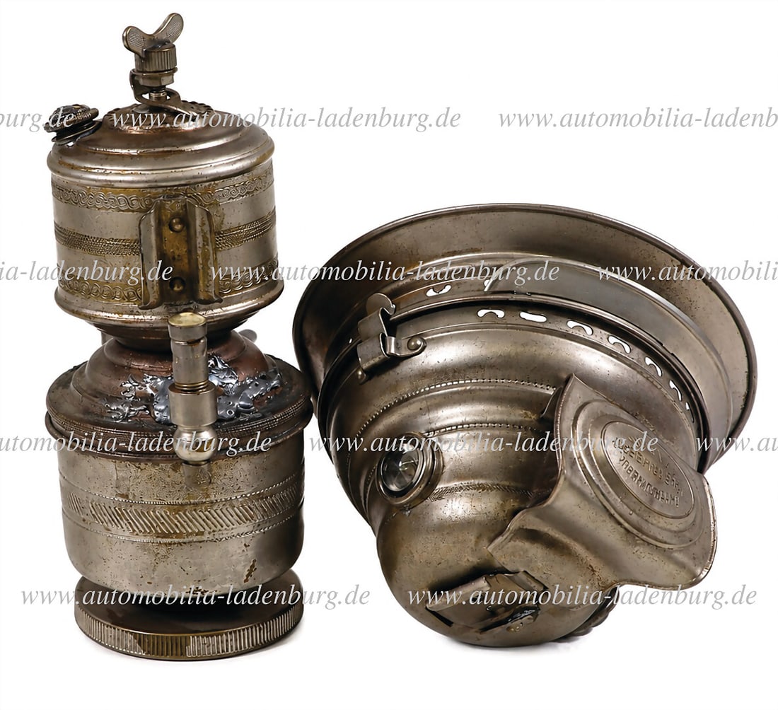BICYCLE FACTORY AUGUST STUKENBROK EINBECK Bicycle carbide/acetylene lamp, manufacturer (1 of 1)