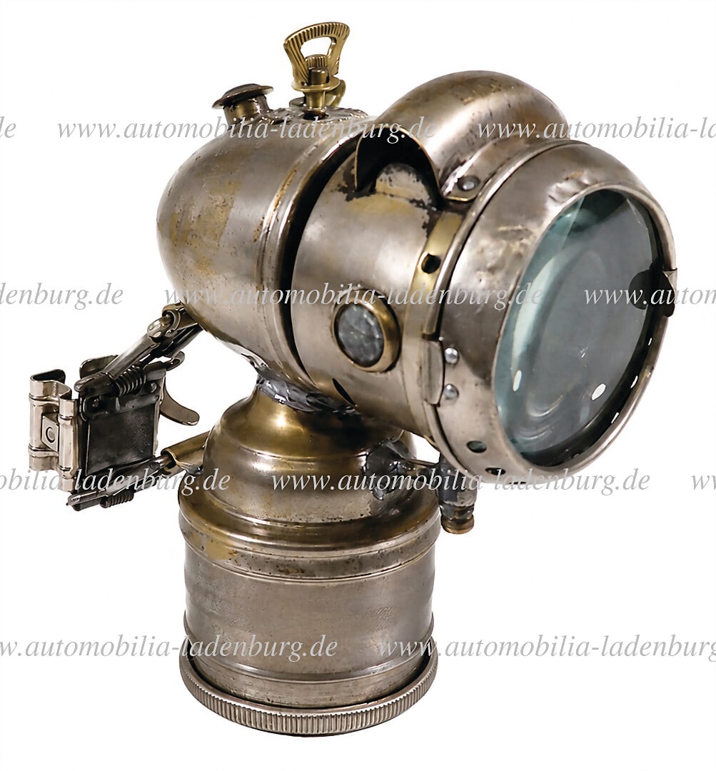 BICYCLE FACTORY AUGUST STUKENBROK EINBECK Bicycle carbide/acetylene lamp, manufacturer (1 of 2)