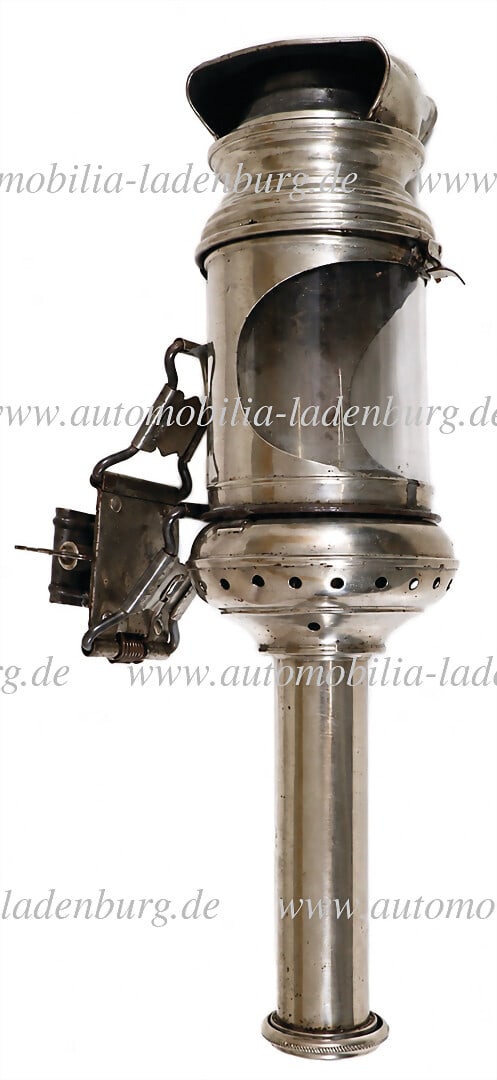 Bicycle carbide/acetylene lamp, (no manufacturer), original clear glass, good condition German: Bicycle carbide/acetylene lamp, (no manufacturer), original clear glass, good condition German Description Fahrrad-Karbid-/Acetylenlampe, (kein Hersteller), originales Klarglas, guter Zustand