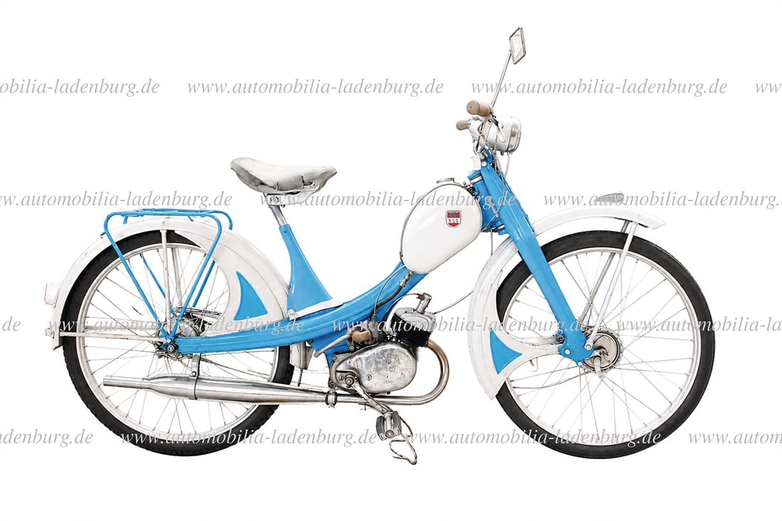 NSU-QUICKLY 1960, original "NSU Quickly Moped", NSU two-stroke engine, patina, original speedometer, (1 of 6)