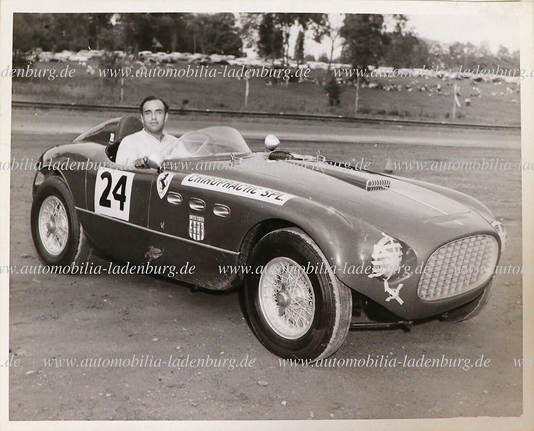 FERRARI 1958, original b/w photo Herb Swan on Ferrari 250MM (#0348MM), USAC Lime Rock 1958,: FERRARI 1958, original b/w photo Herb Swan on Ferrari 250MM (#0348MM), USAC Lime Rock 1958, 20,5x25,5cm, nice photo German Description FERRARI 1958, original s/w Aufnahme Herb Swan auf Ferrari 250MM (