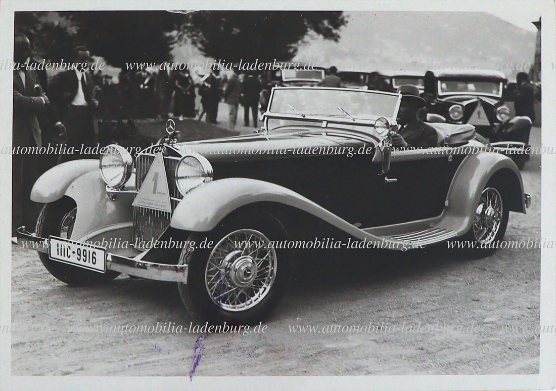 MERCEDES-BENZ Original b/w photo of Alfred Neubauer at the steering wheel of his Mercedes-Benz Type: MERCEDES-BENZ Original b/w photo of Alfred Neubauer at the steering wheel of his Mercedes-Benz Type 370S "Mannheim Sport", Concorso d'Eleganza Villa d'Este, 13x18cm German Description MERCEDES-BENZ Or