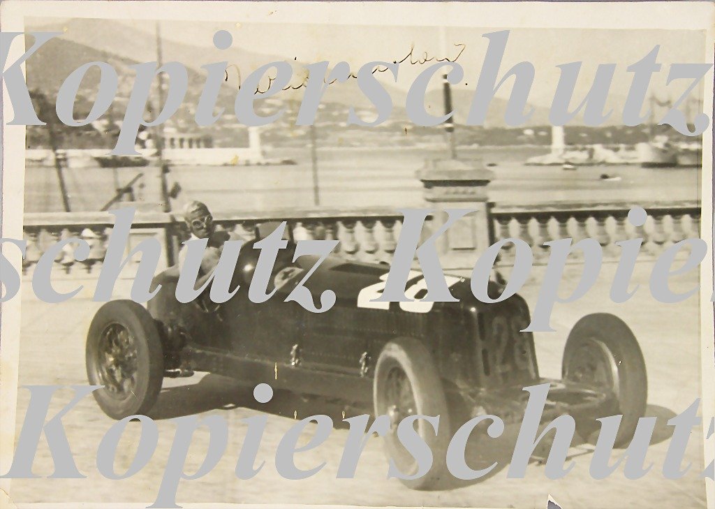 SCUDERIA FERRARI/TAZIO NUVOLARI, signed original B/W Nov 09, 2013