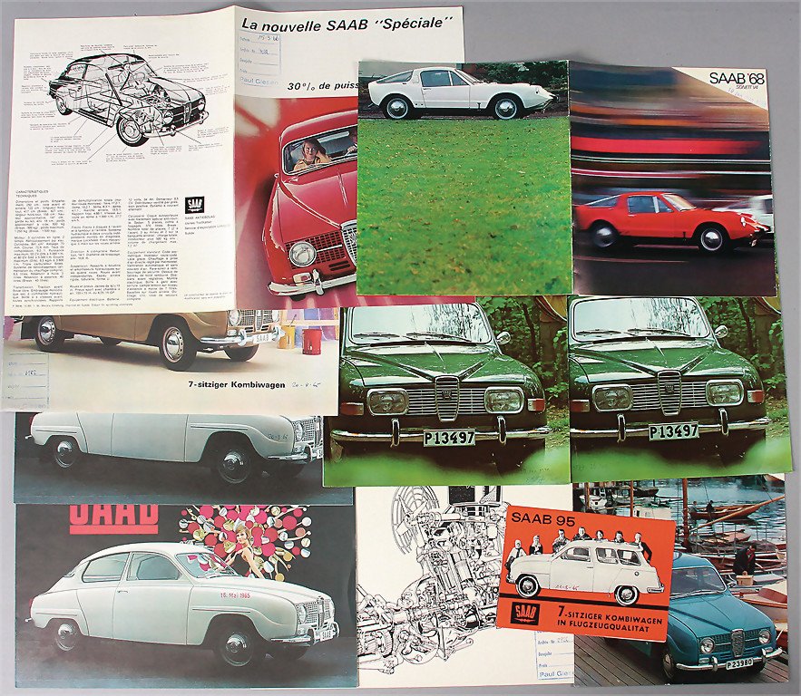 SAAB mixed lot with 10 pieces '60s/'70s Saab sales: SAAB mixed lot with 10 pieces '60s/'70s Saab sales brochures/one page flyers, among them type 68 estate wagon V4/96/95 V4 1969/7-seater estate car/68 Soneit V4, in different languages, good condition 