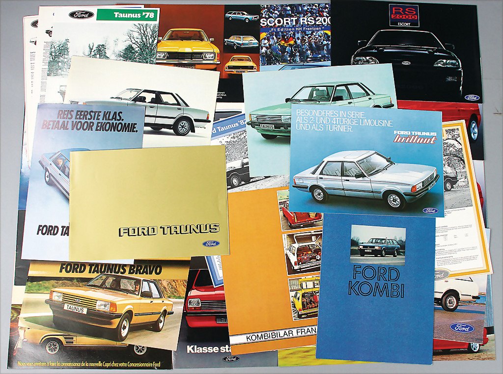 FORD '70s/'90s, mixed lot of 220 pieces, sale: FORD '70s/'90s, mixed lot of 220 pieces, sale documents, sales brochure/folders, one page flyers etc., among them Ford types Taunus, Sierra Sosworth, Granada, Probe, 15M, 17M, tournament, Fiesta, Esco