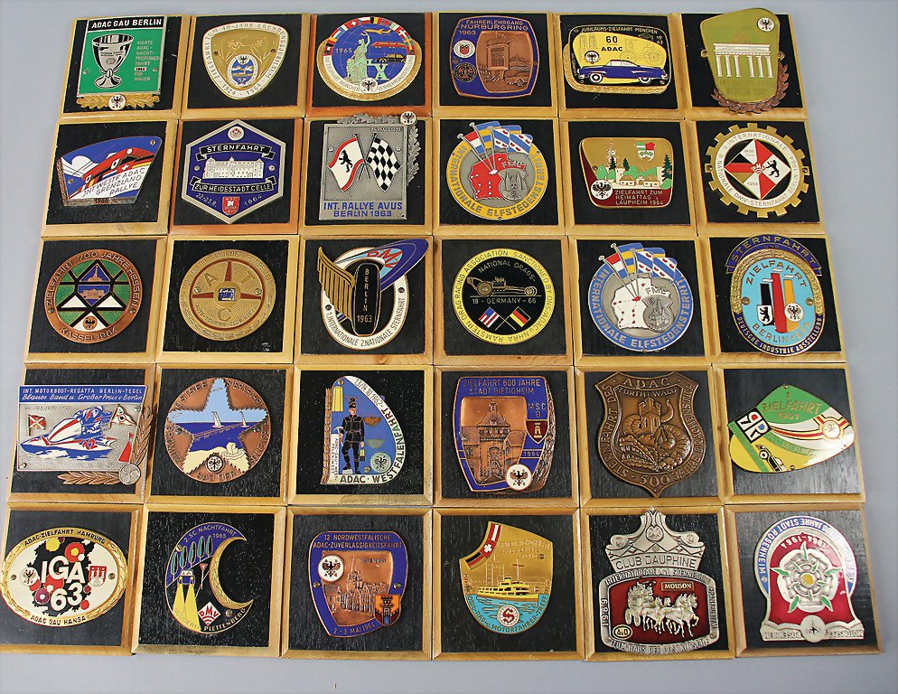 '60s, mixed lot of 30 badges, among them e.g. driver (1 of 1)
