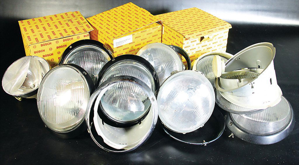 PORSCHE/BOSCH mixed lot of 13 headlight/headlight (1 of 1)