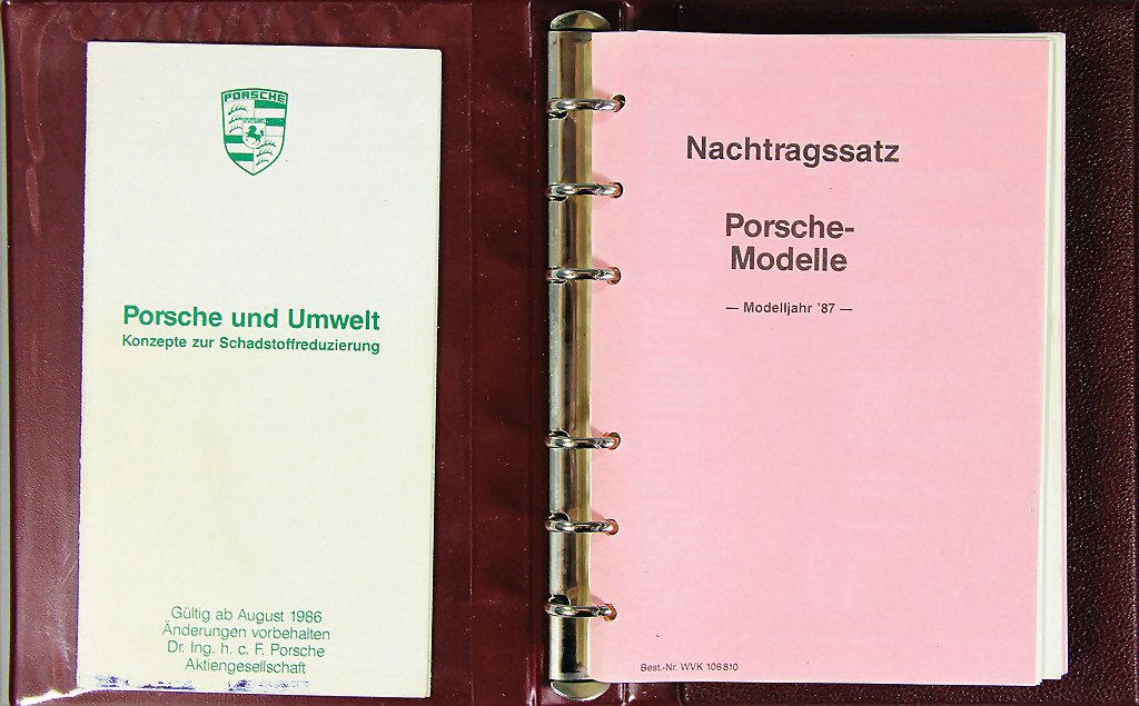 PORSCHE sellers handbook with documents from 1986 and (1 of 1)