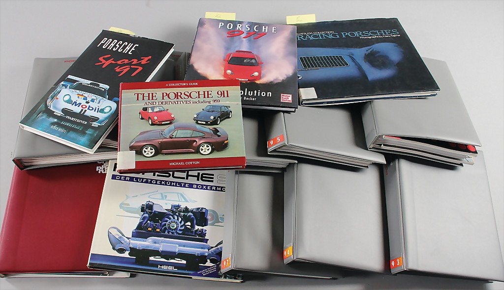 PORSCHE mixed lot of 60 pieces, books, among them e.g.: (1 of 1)