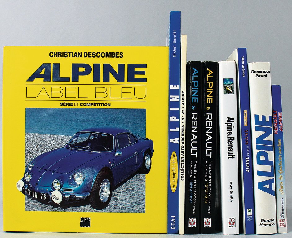 mixed lot of 9 books about Renault Alpine, (1 of 1)