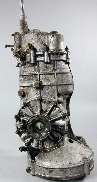 PORSCHE gear unit from 1965 for Porsche 911, gear unit (1 of 2)