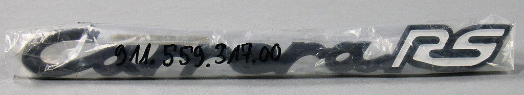 PORSCHE logo Carrera RS, parts No. 91155931700, (1 of 1)
