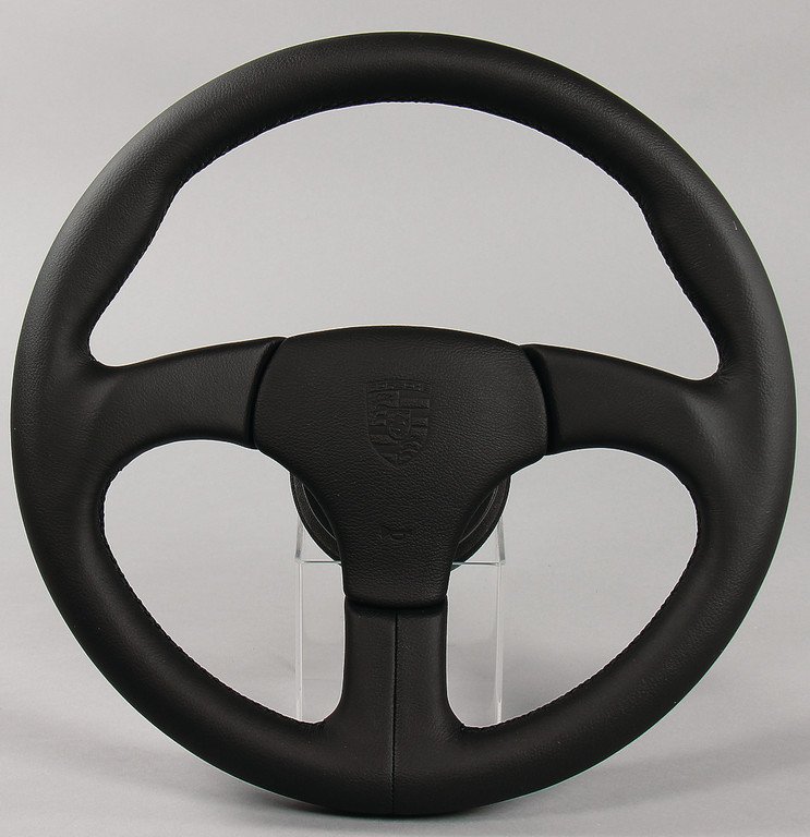 PORSCHE Porsche 993/964, sport steering wheel, new,: PORSCHE Porsche 993/964, sport steering wheel, new, dated on 2014, leather, black German Description PORSCHE Porsche 993/964, Sportlenkrad, neu, datiert auf 2014, Leder, schwarz