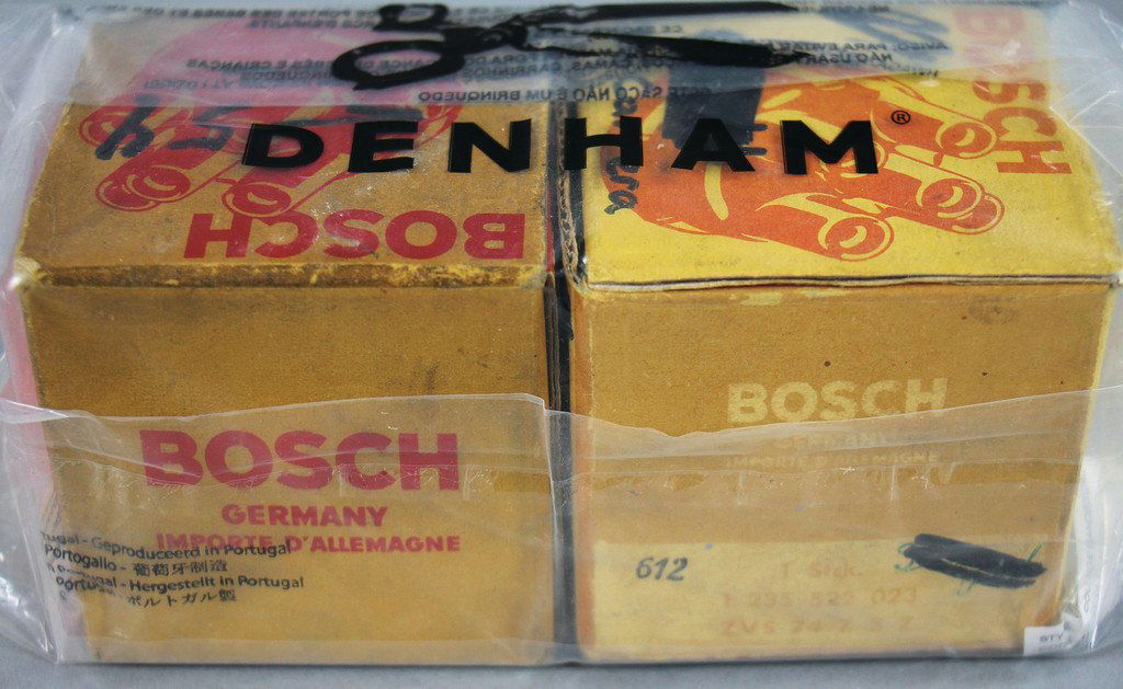PORSCHE/BOSCH Mixed lot with 2 pieces, nos, (1 of 1)