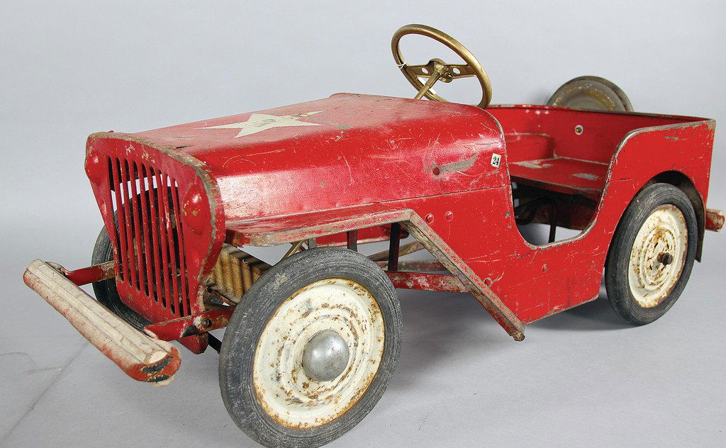 Pedal car for children in Jeep style with spare wheel, (1 of 1)