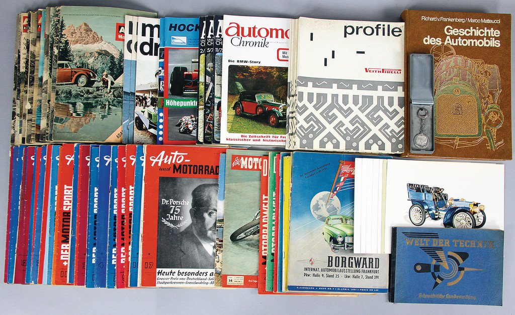 TREASURE CHEST Mixed lot, c. 55-pieces, among them 32 (1 of 1)