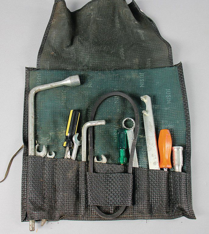 PORSCHE Original toolbag suitable for Porsche 911 (1 of 1)