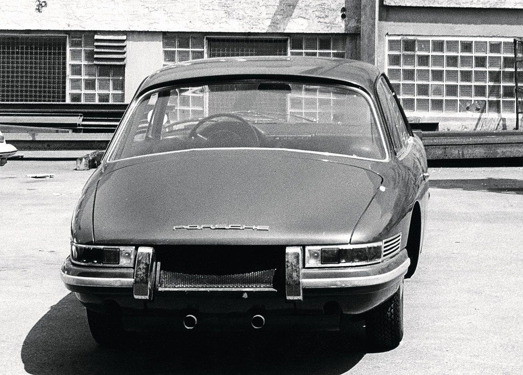 PORSCHE 1959-1962, original company photos Porsche type (1 of 2)