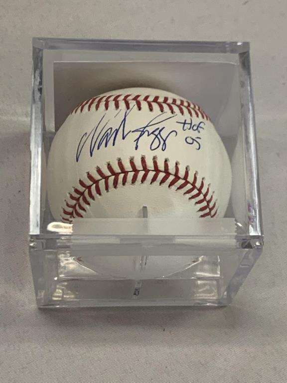 Wade Boggs Signed Oml Baseball W/ Coa (1 of 6)