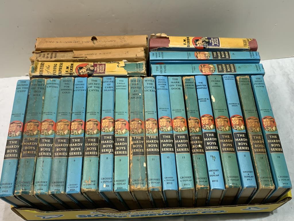 1927-1968 The Hardy Boys Books (1 of 17)