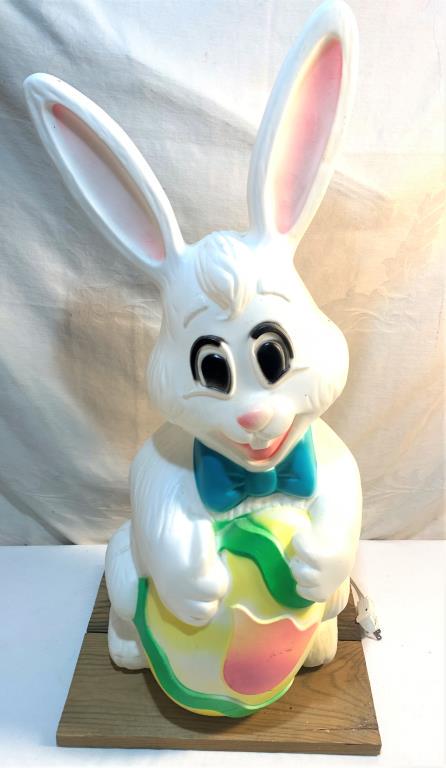 Vintage Bunny Blow Mold (1 of 5)