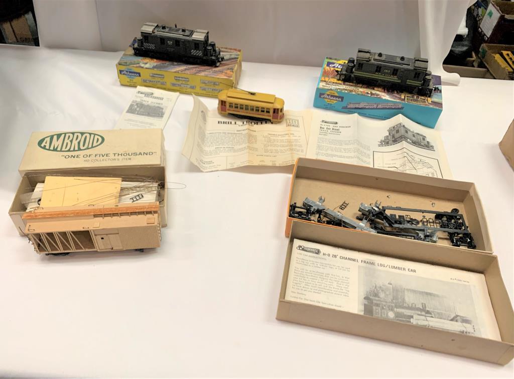 Ho Scale Trains (1 of 20)
