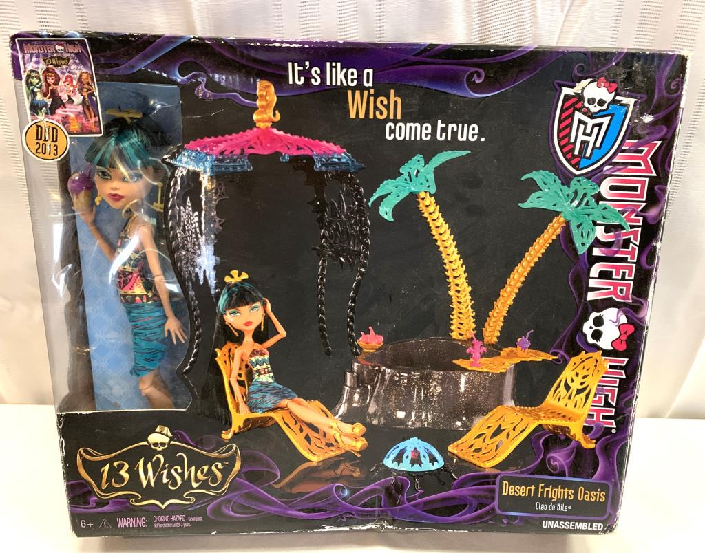 Rare Monster High Desert Frights Oasis Playset (1 of 6)