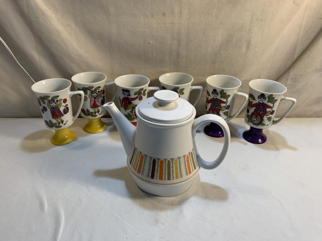 Mcm Tea Pot & Mugs: Noritake Mardi Gras Tea Pot & 1974 Corsica Arnart Mugs~ 2 Purple, 2~ Red, & 2~ Yellow