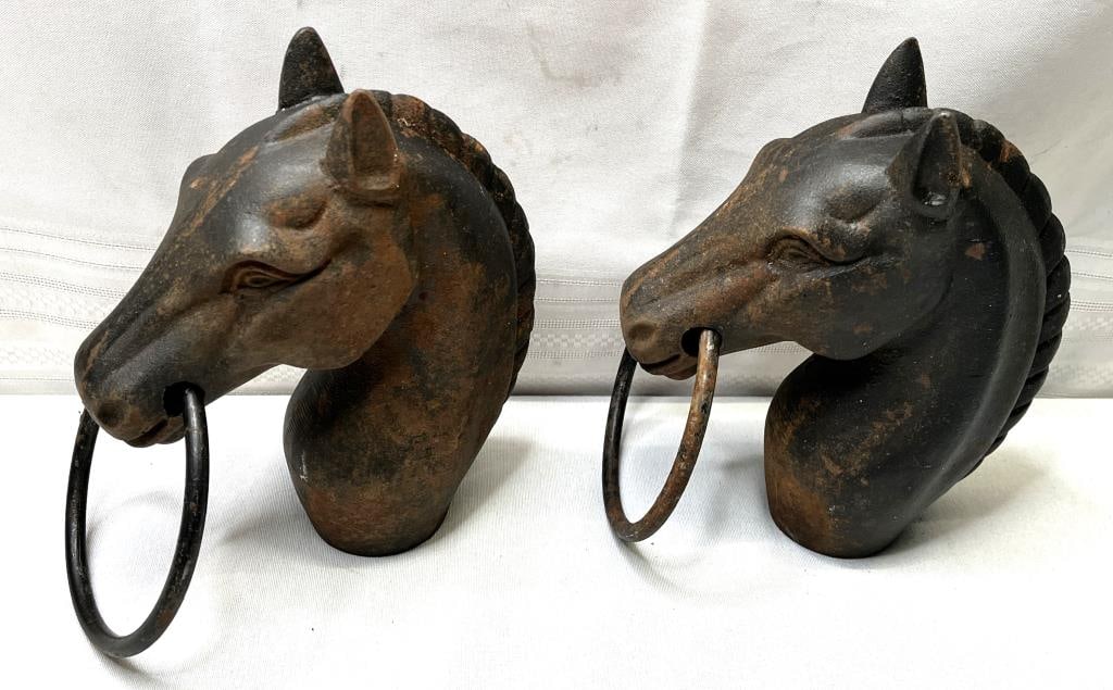 Pr Cast Iron Horse Head Hitching Post (1 of 8)