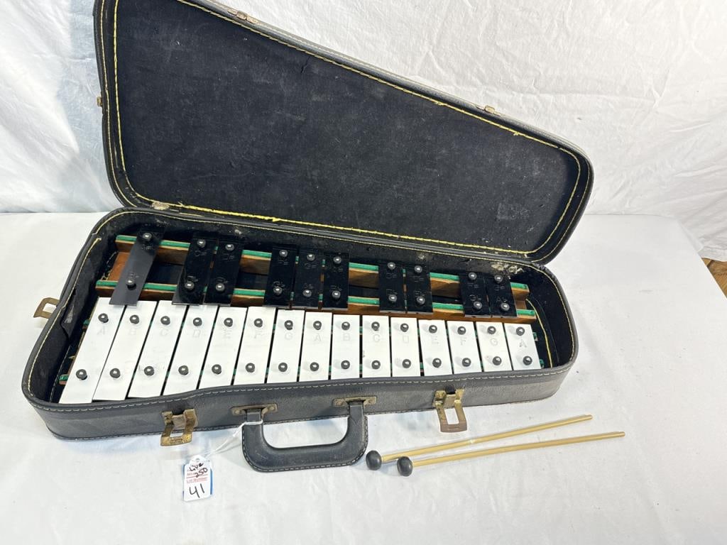 Rhythm Band 35 Note Xylophone (1 of 6)