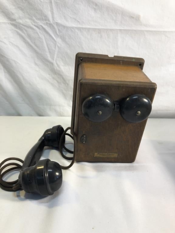 Western Electric Oak Phone Box With Handset (1 of 10)