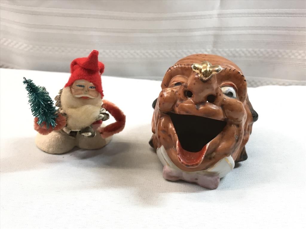 Vtg Clown Hobo Ashtray & Santa Figure (1 of 9)