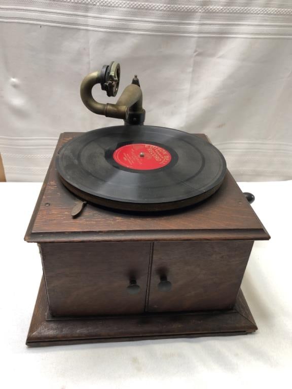 Antique Victor Talking Machine: Table Top Victor Victrola- Works- 12.5”” x 13.5” x 9” T