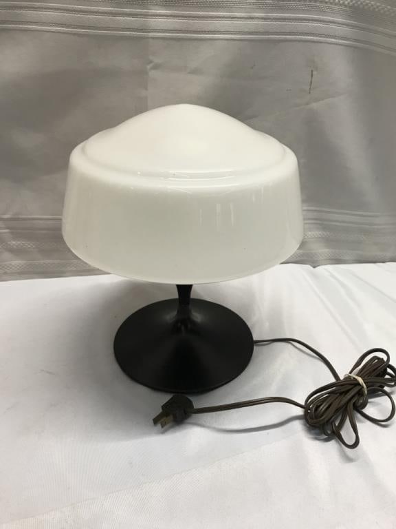 MCM Mushroom Lamp (1 of 6)
