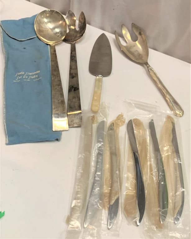 Stainless Steel & Silverplate Lot: Studio Silversmiths Quadruple plate, Regal Silver, Sheffield, & Vtg Carvel Hall SS Steak Knives