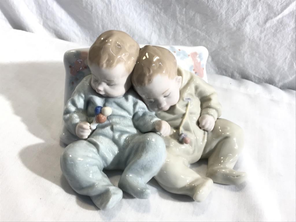 リヤドロ 赤ちゃんの夢 5772 LLADRO LITTLE DREAMERS リヤドロ】【赤ちゃんの夢】【絶版】【5772】