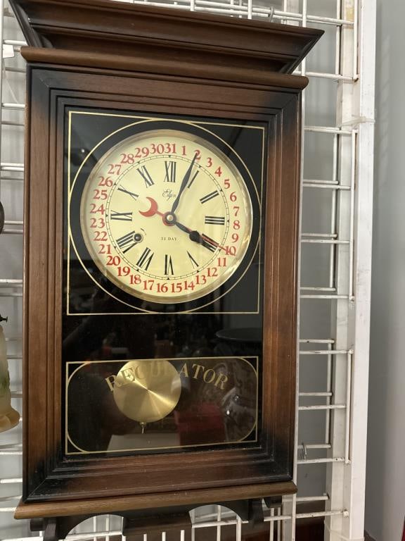 Elgin 31 Day Regulator clock (1 of 9)