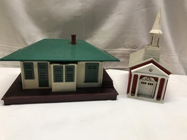 Lionelville Train Station and Unlimited Plastic