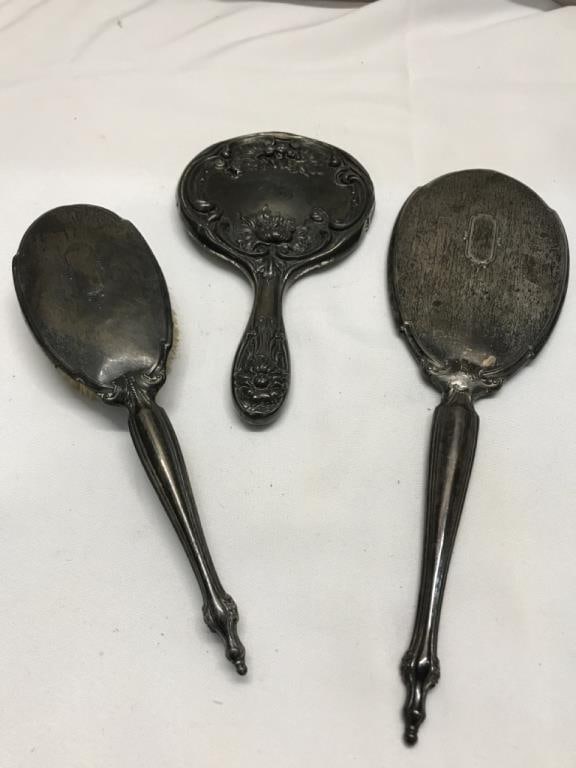 Antique Sterling Vanity Brush and Mirrors (1 of 12)