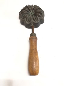 Vintage Molla Inc Millinery Fabric  Flower Mold
