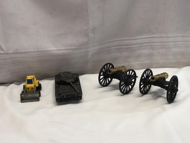 Brass and Cast Cannons, Dinky Toys Tank