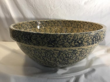 Vtg R.R.P. Co. Stoneware Bowl