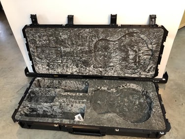 SKB iSeries Guitar Flight Case