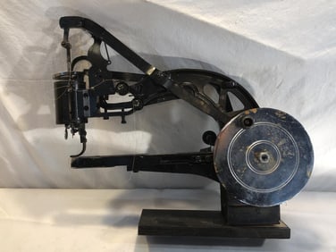 Manual Hand Crank Sewing Machine