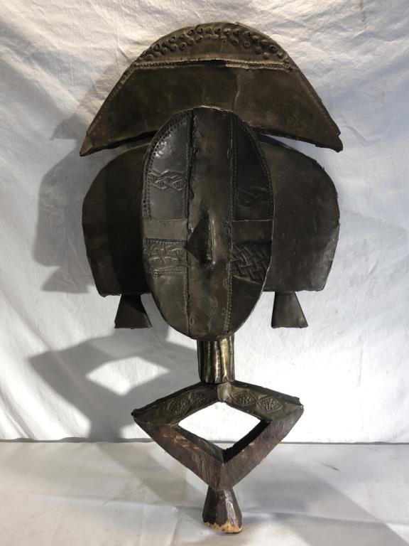 Handmade “Kota?? Guardian Figure (1 of 4)