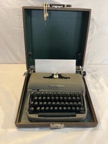 Remington Travel Riter Typewriter