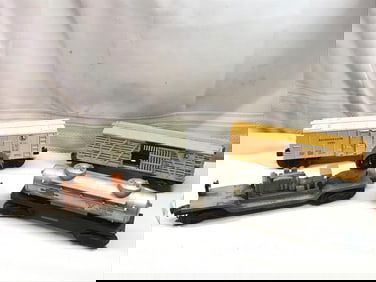 Lionel Trains Lot