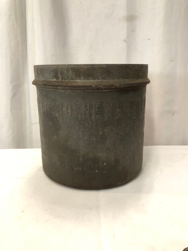 Breyer 10 Qt. Metal Ice Cream Bucket: Breyer 10 Qt. Metal Ice Cream Bucket - No lid - “Breyer 30 Newark 10 qts”