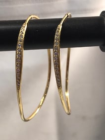 750 18Kt Gold Diamond Hoop Earrings