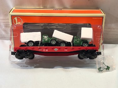 Lionel 6-17534 O-Gauge Diamond T Flatcar W/ Mack trucks